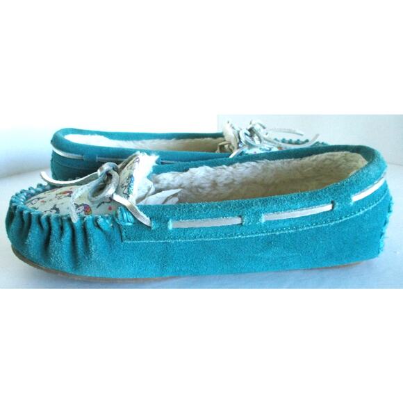 Minnetonka Girls Turquoise Unicorn Moccasin Slippers Size 3 Youth - Picture 9 of 10